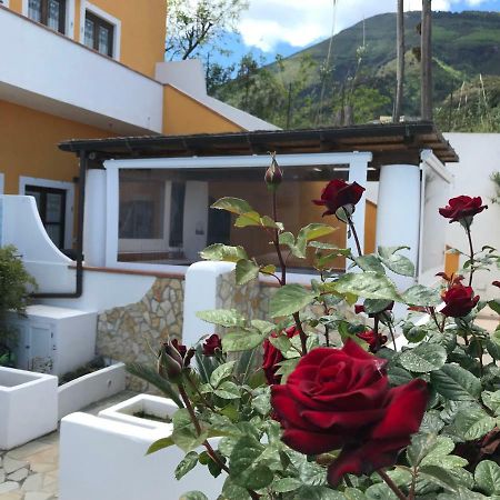 B&B La Goletta Di Salina Санта-Марина-Салина Экстерьер фото