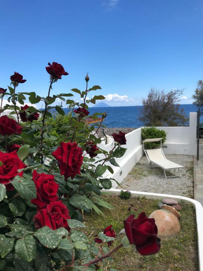 B&B La Goletta Di Salina Санта-Марина-Салина Экстерьер фото